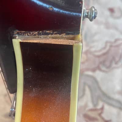 Klira Hofner-esque 1960s Hollowbody Violin Shape image 11
