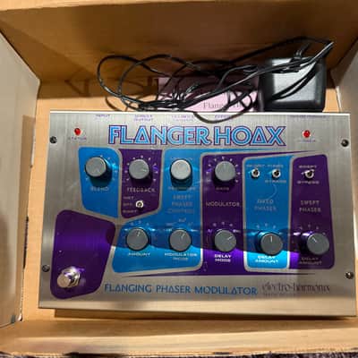 With box/ power supply/ most all inserts Electro-Harmonix Flanger Hoax Phaser / Flanger Modulator 2010s - Blue / Purple image 1