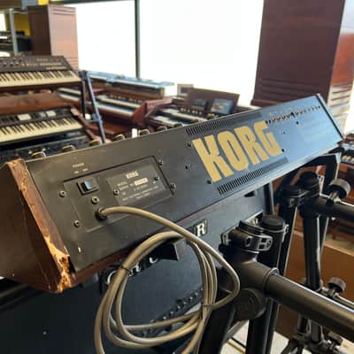 Korg Mono/Poly 1980s - Blue image 5