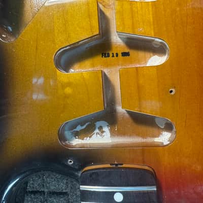 Fender American Vintage '62 Stratocaster 1986 - 3-Color Sunburst image 21