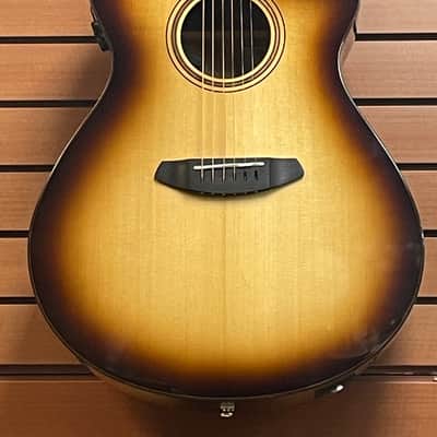 Breedlove Organic Series Artista Pro Concerto CE in Burnt Amber w/Case image 2