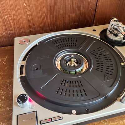 Technics SL-1200MK5 Silver Analog DJ Turntables w/ SHURE M44G image 7