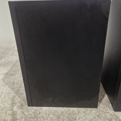 Bowers & Wilkins 607 S2 Anniversary Edition - Bookshelf Speakers - Pair - Black - Good image 4