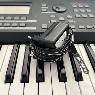 Immagine Yamaha MOX6 Production Synthesizer 2006 - Present - Black - 6