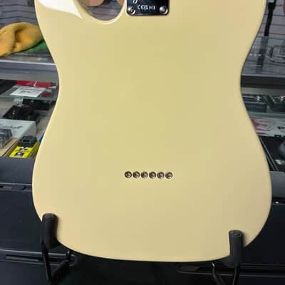 Fender 0115112341 American Performer Telecaster, Maple Fingerboard - Vintage White image 5