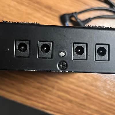 Truetone 1 SPOT Pro CS6 Power Supply 2010s - Black image 6