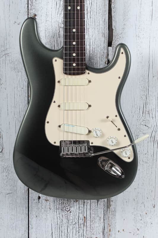 Fender 1989 Stratocaster Plus Deluxe Electric Guitar Black Pearl Burst Finish