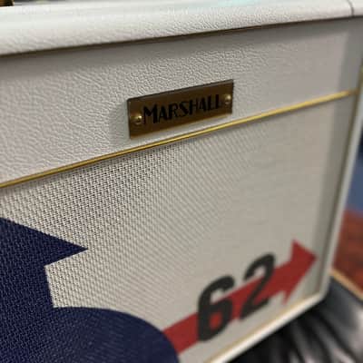 Marshall Studio Vintage SV20C "MK II" 20-Watt 1x10" Guitar Combo 2022 - White with Target Grille image 5