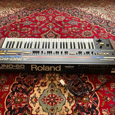 Roland Juno-60 - serviced - very good condition image 2