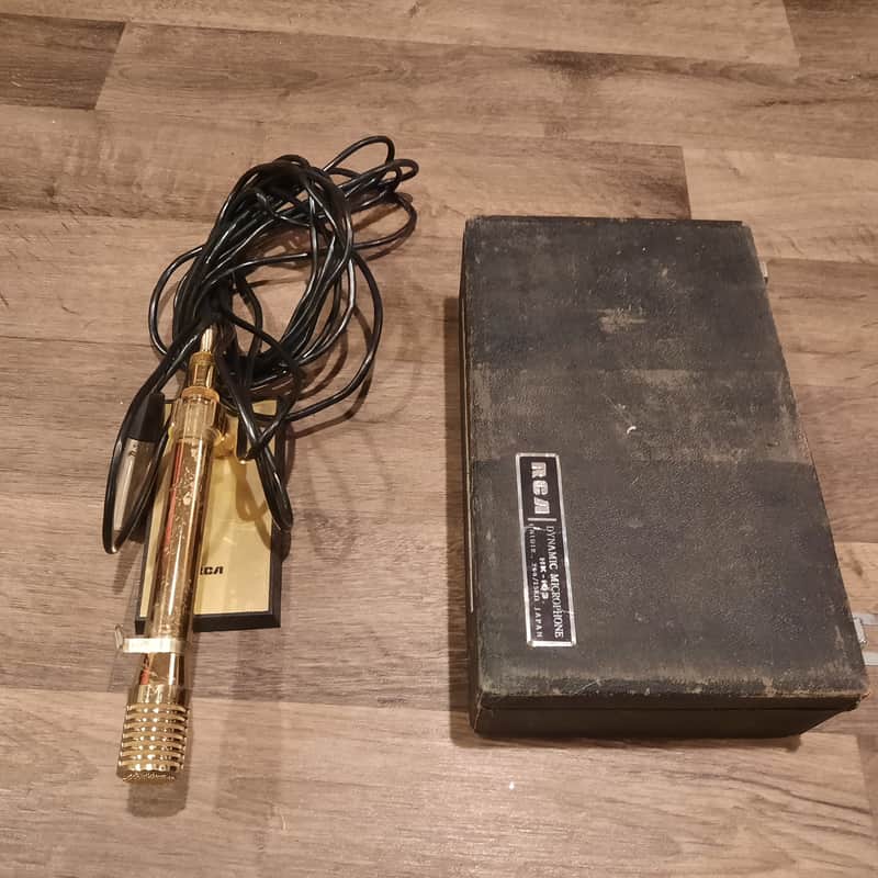 RCA HK-103 Dynamic Microphone - Gold image 1