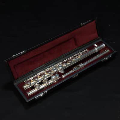 YAMAHA YFL-211 Flute [D29300] (06/15) image 9