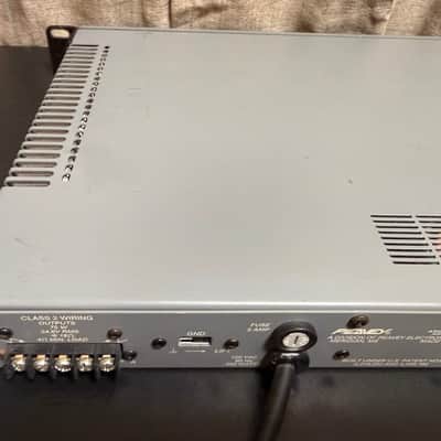 Peavey Architectural Acoustics IPS 150 professional rackmount power amplifier image 9