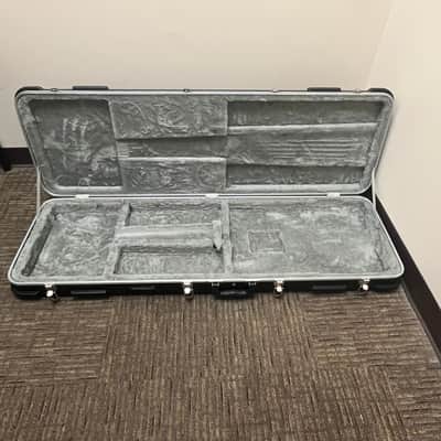 Road Runner Electric Bass Case Universal Molded image 4