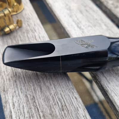Selmer Soloist E tenor saxophone mouthpiece - rubber image 5