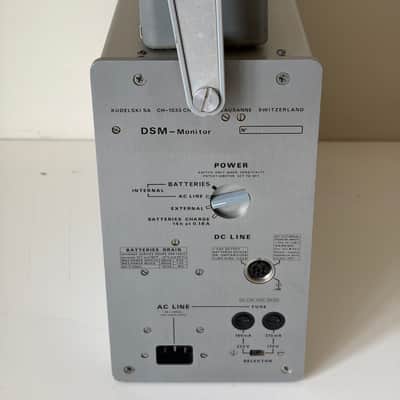 Nagra DSM Studio Speaker Monitor + Mains Cables Battery Holder & FRONTLINE metal transit case imagen 9