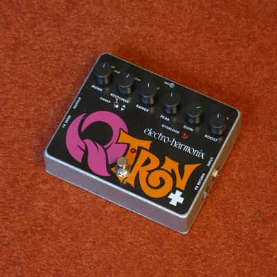 Electro-Harmonix Q-Tron Plus Envelope Filter with Effects Loop - Black Purple Orange image 5