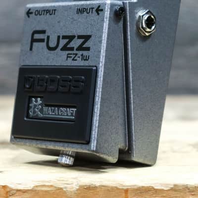 Boss FZ-1W Fuzz Premium Waza Craft Vintage/Modern-Mode Analog Fuzz Effect Pedal image 2