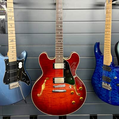 The Heritage H-535 (#S12803) - Dark Cherry Sunburst image 2
