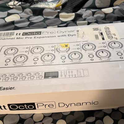 Focusrite Scarlett OctoPre Dynamic 2017 - Present - Black image 4