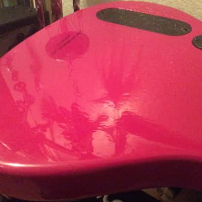 Super rare 1976 Sanrio Hello kitty Pink electric guitar with internal amp,speaker n outputs image 10