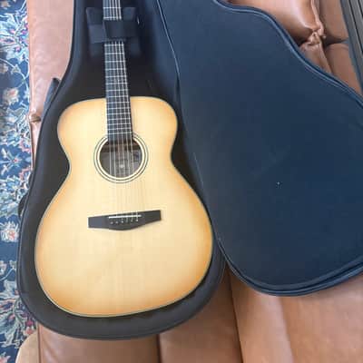Alvarez LF70Le Daybreak Lefty Left Handed with original bag image 9