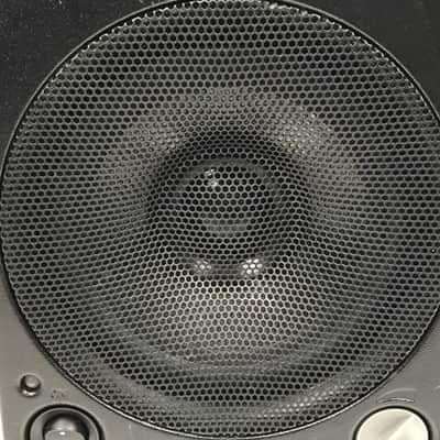Genelec 2029BR-Y 2-Way Studio Powered Monitor (Single Right) image 5