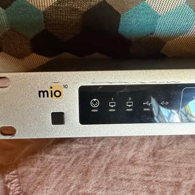iConnectivity Mio10 Advanced USB MIDI Interface 2010s - Silver image 2