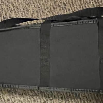 1/4 Violin size case image 4