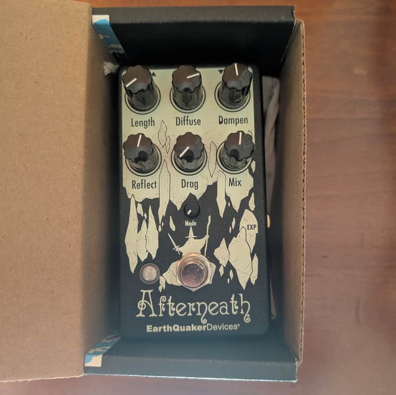 EarthQuaker Devices Afterneath Otherworldly Reverberation Machine V3