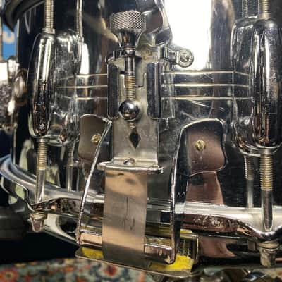 Slingerland - 1960s 6.5x14" Chrome over Brass Radio King – No. 142,  Niles Badge image 8