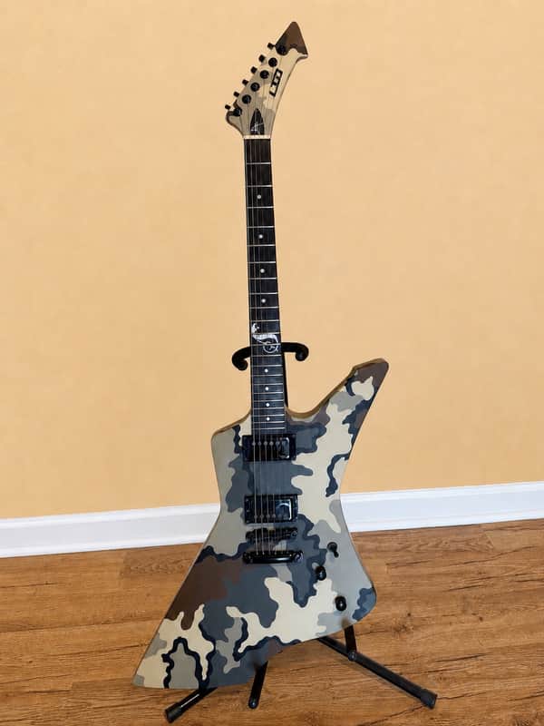 ESP LTD Snakebyte Camo Electric Guitar w/ Matching Camo Hardshell Case – Rare Finish image 1