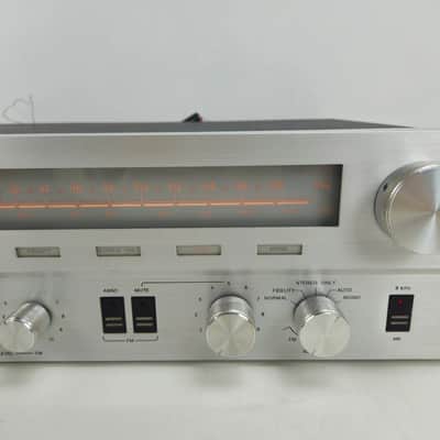 Philips -AH673 - AM/FM stereo tuner - Serviced/Recapped image 5