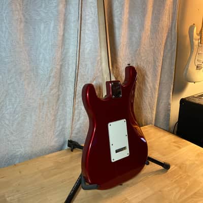 2019 Squier Standard Stratocaster in Candy Apple Red image 15