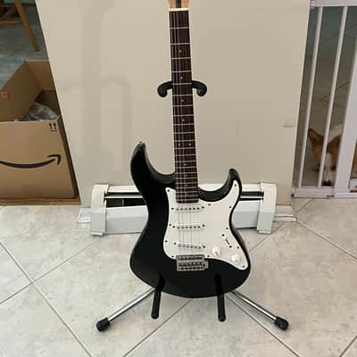Yamaha EG303 image 1