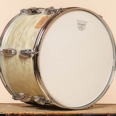 1960s Ludwig Tom in White Marine Pearl - 9x13 image 5