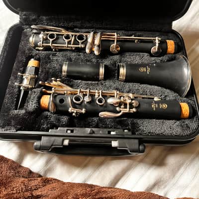 Yamaha YCL-250 Bb Student Clarinet 2010s - Black image 2