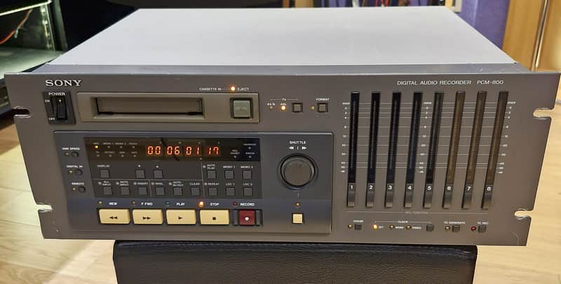 Sony PCM-800 - 8 tracks Digital Audio Recorder image 1