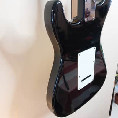 1995 Made in Korea Squier Squier Stratocaster - Black image 22