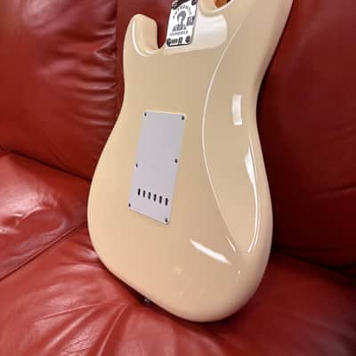 2022 Fender Jimi Hendrix Artist Series Signature Stratocaster Olympic White image 15