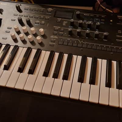 Korg Wavestate 37-Key Wave Sequencing Synthesizer 2020 - 2023 - Black