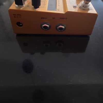 Walrus Audio Mako ACS1 MKII Amp + Cab Simulator 2024 - Present - Gold image 3