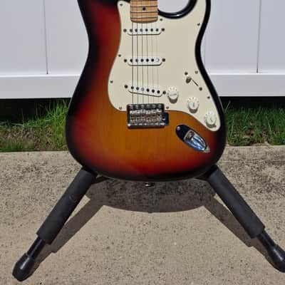 60th Anniversary Fender Highway One Stratocaster with Special Diamond Anniversary Case image 7