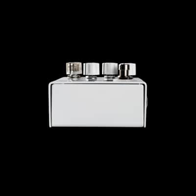 Square Melodies Monochrome Overdrive / Fuzz Pedal image 3