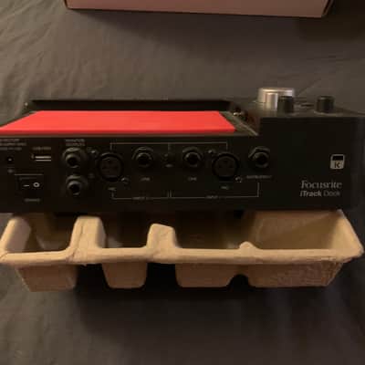 Focusrite iTrack Dock Mobile iPad Recording Interface image 4