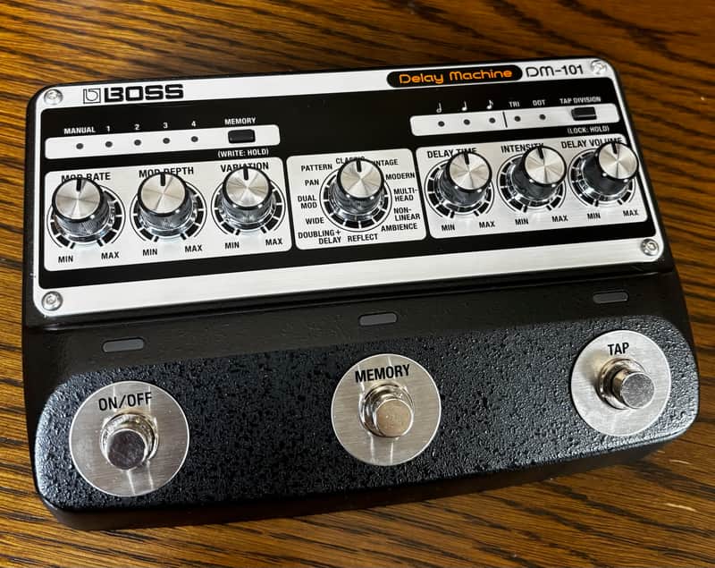 Boss DM-101 Delay Machine