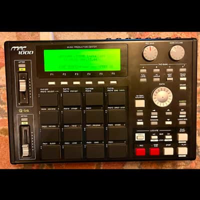 Akai MPC1000 Black w/ JJOS + MPC stuff Pads image 2