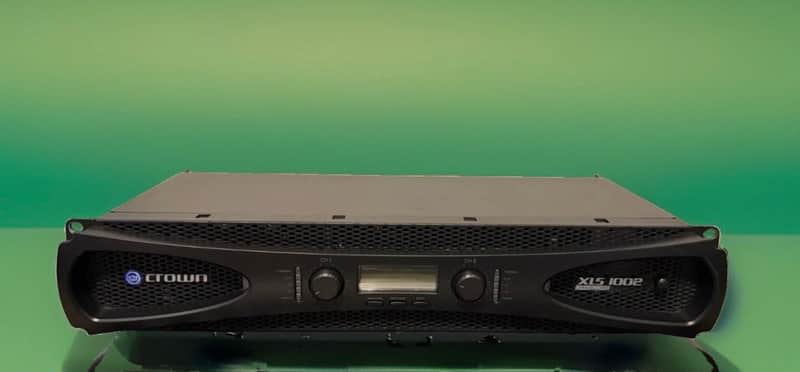 Crown XLS1002 Power Amplifier Black image 1