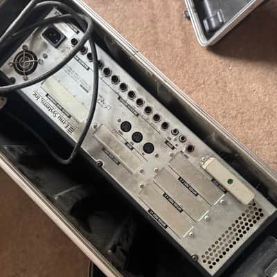 Immagine E-mu Systems Darwin Digital audio disk recorder 1997 - In flight case - 3