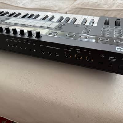 Novation SL 61 MKIII Tastiera Master Midi Mk3 image 5