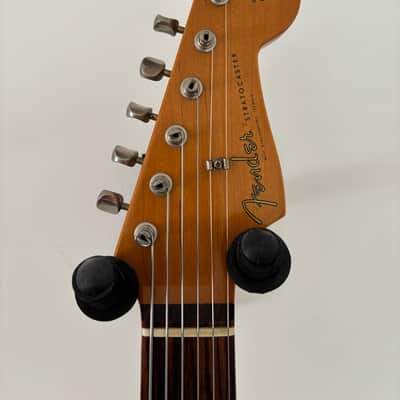 Fender Classic Player '60s Stratocaster with Rosewood Fretboard 2007 - 2018 - Sonic Blue image 3